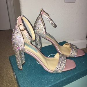 betsey johnson rina dress sandals
